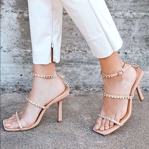 ❗️DISCOUNTED SHIPPING❗️Nude Patent Sandals